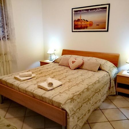 רוביני Room And Apartment Lea מראה חיצוני תמונה